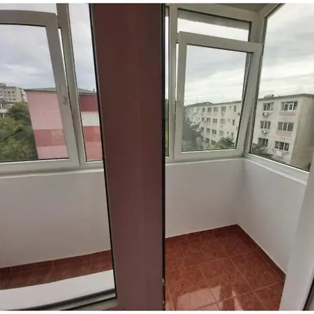 Sandra Apartament 아파트 콘스탄차